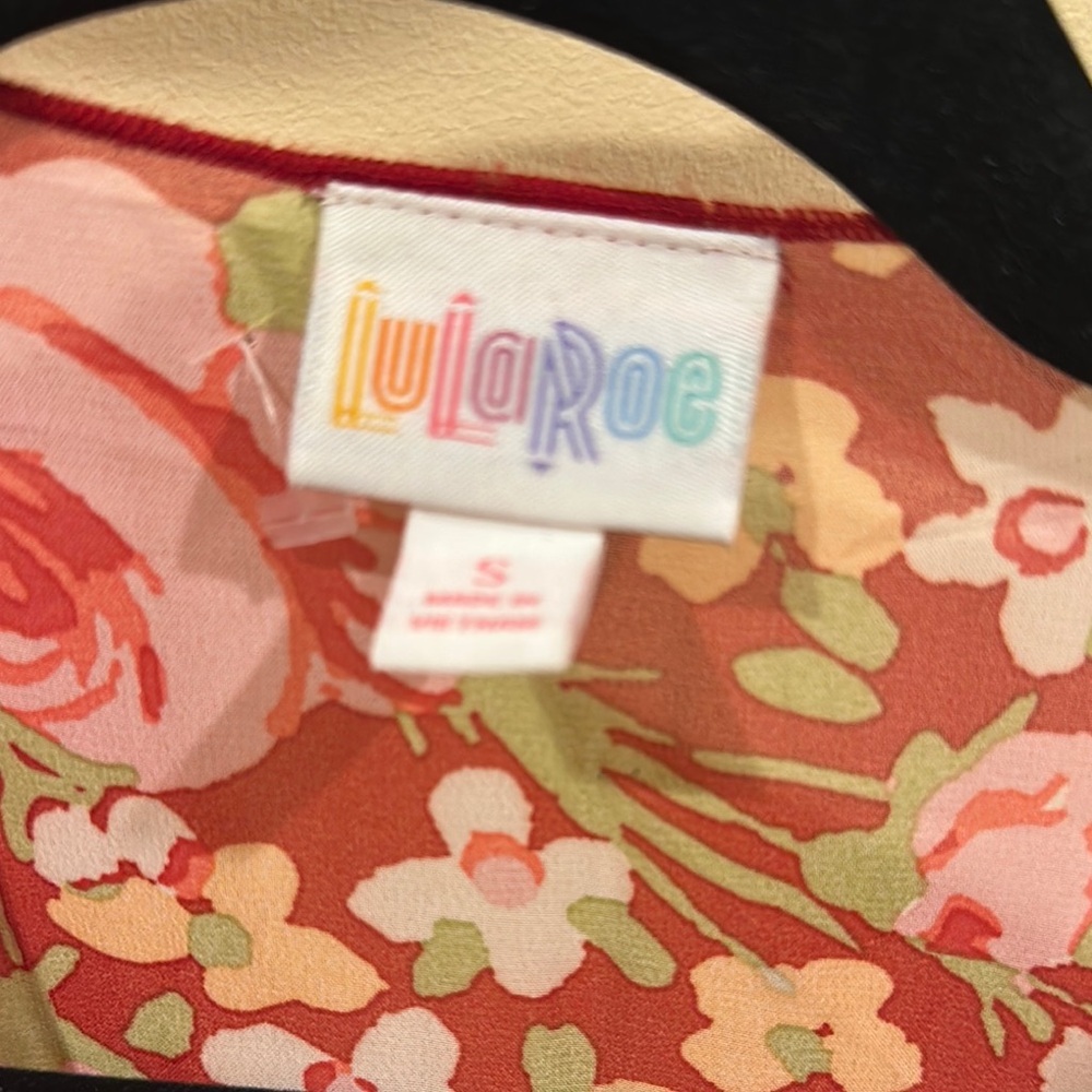 Floral Kimono Cardigan - Picture 2 of 5